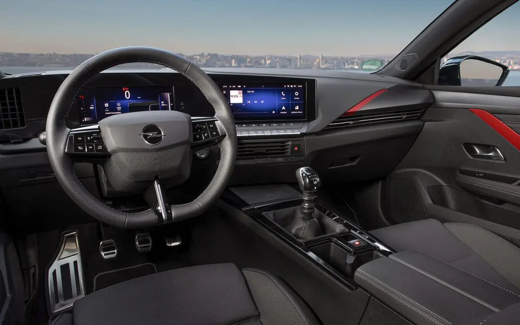 Opel Astra dashboard telefoonhouder montage