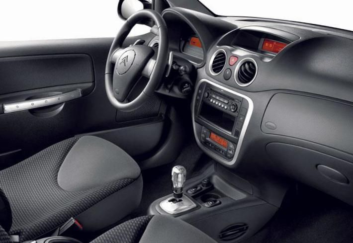 Citroën C2 dashboard telefoonhouder montage