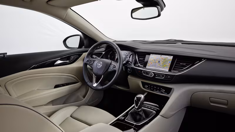 Opel Insignia dashboard telefoonhouder montage